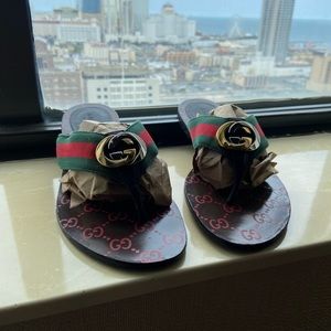 GG Thong Web Sandals